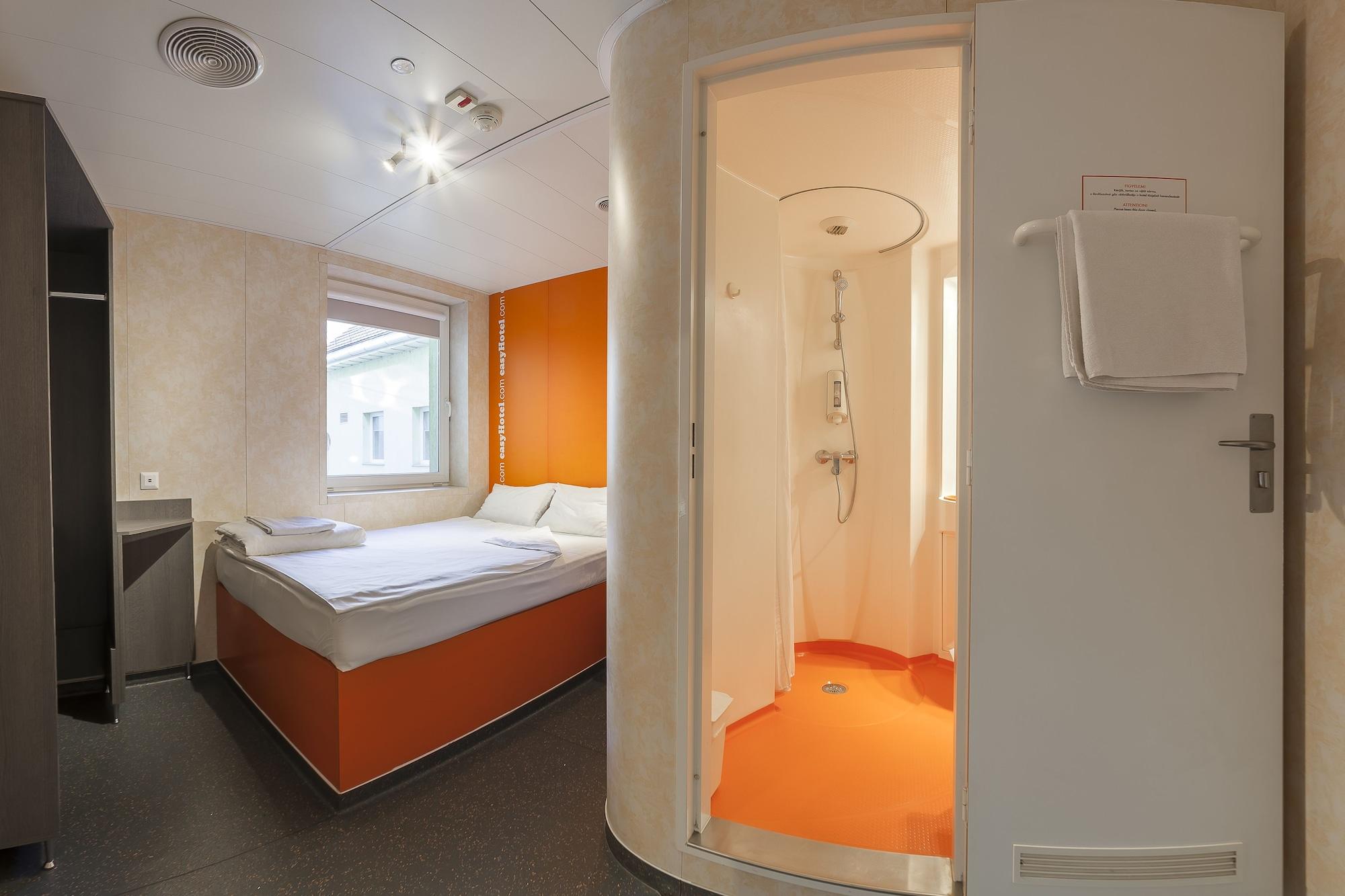 Easyhotel Budapest Oktogon Exterior foto