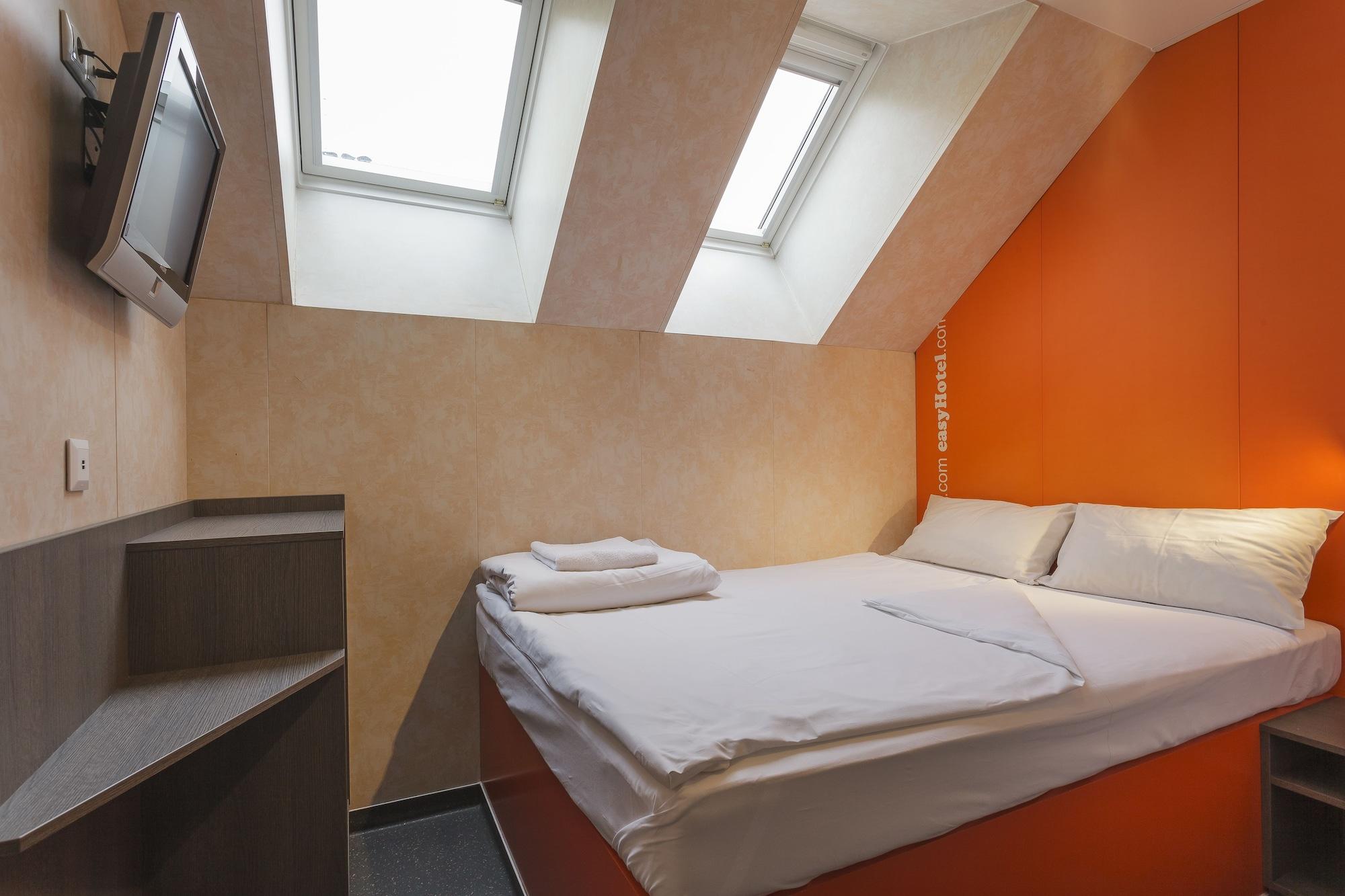 Easyhotel Budapest Oktogon Exterior foto